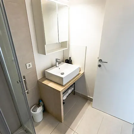 Appartamento Family-friendly With Swimming Pool Povljana, Pag - 25291