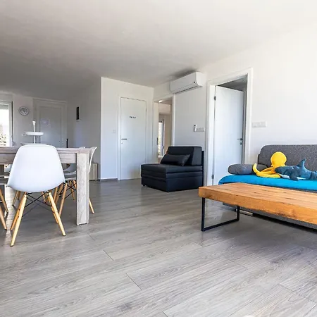 Family-friendly With Swimming Pool Povljana, Pag - 25291 Povljana